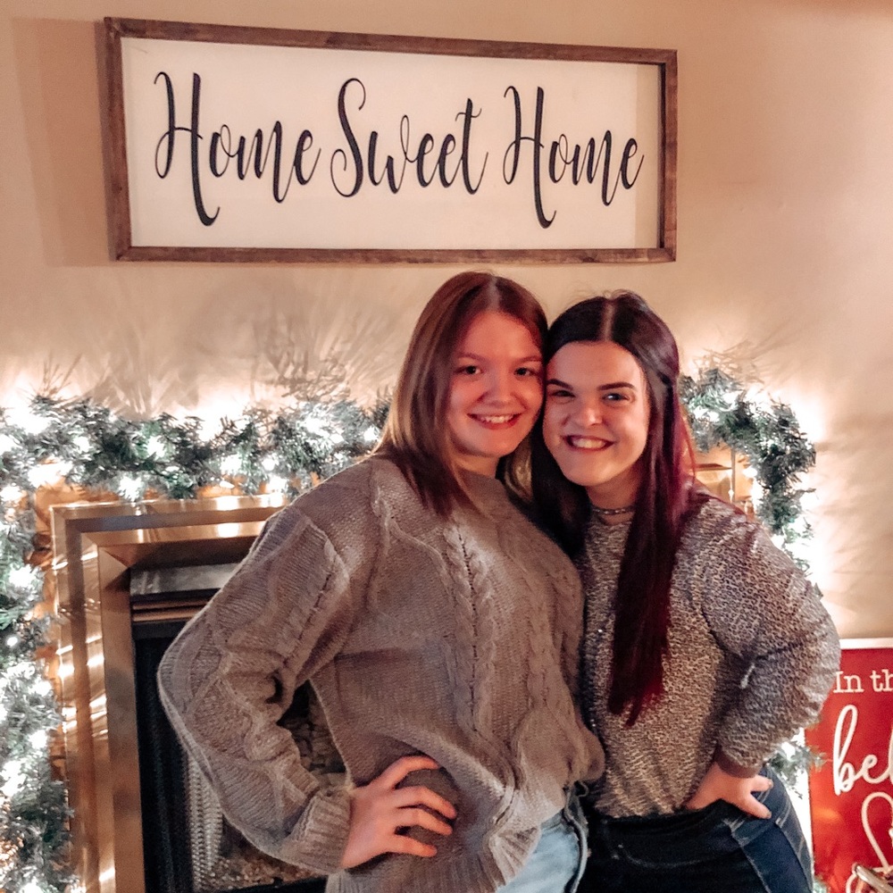 Meet your Posher, Hayley